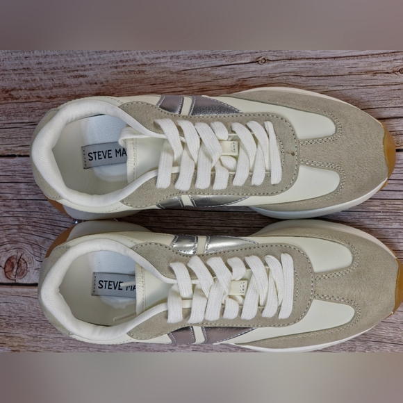 Steve Madden Women's Sneakers in Cream and Gray size 9 - Picture 4 of 5